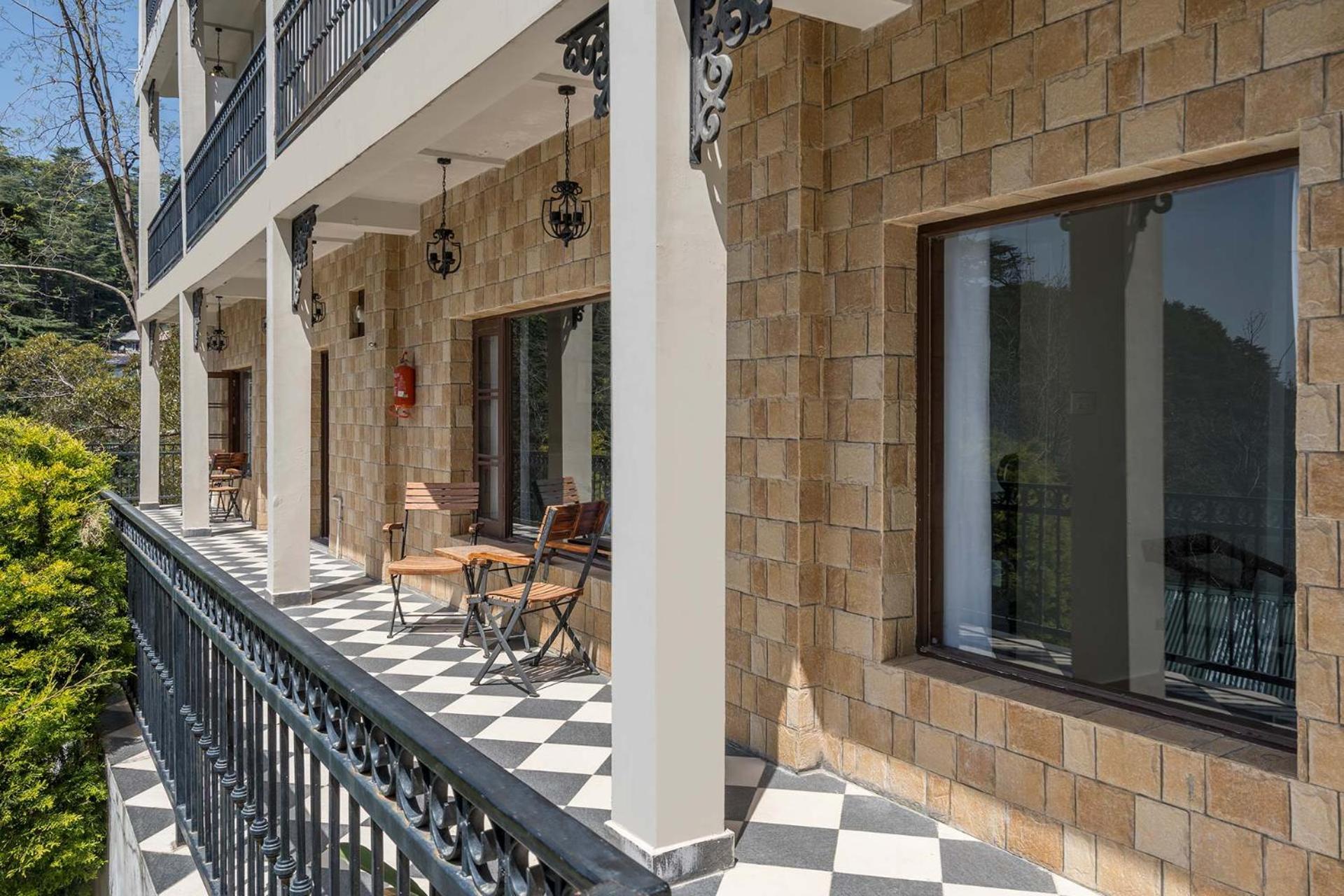 Stayvista At Pine Estate With Outdoor Jacuzzi Shimla Luaran gambar