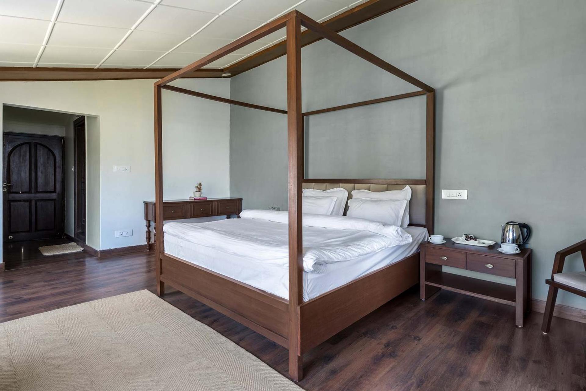 Stayvista At Pine Estate With Outdoor Jacuzzi Shimla Luaran gambar