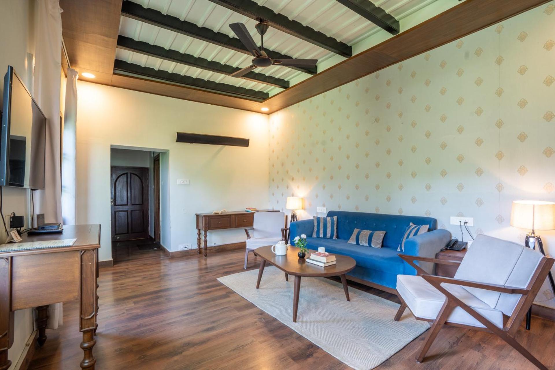 Stayvista At Pine Estate With Outdoor Jacuzzi Shimla Luaran gambar